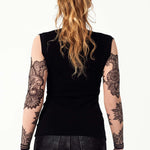 Damski tank top z tatuażem Mandala Ornaments – orientalny motyw z elementami mandali, widok z tyłu