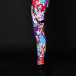 Close-up of the detailed zombie design on the Halloween leggings, ideal for a spooky Halloween look or as unique printed leggings.