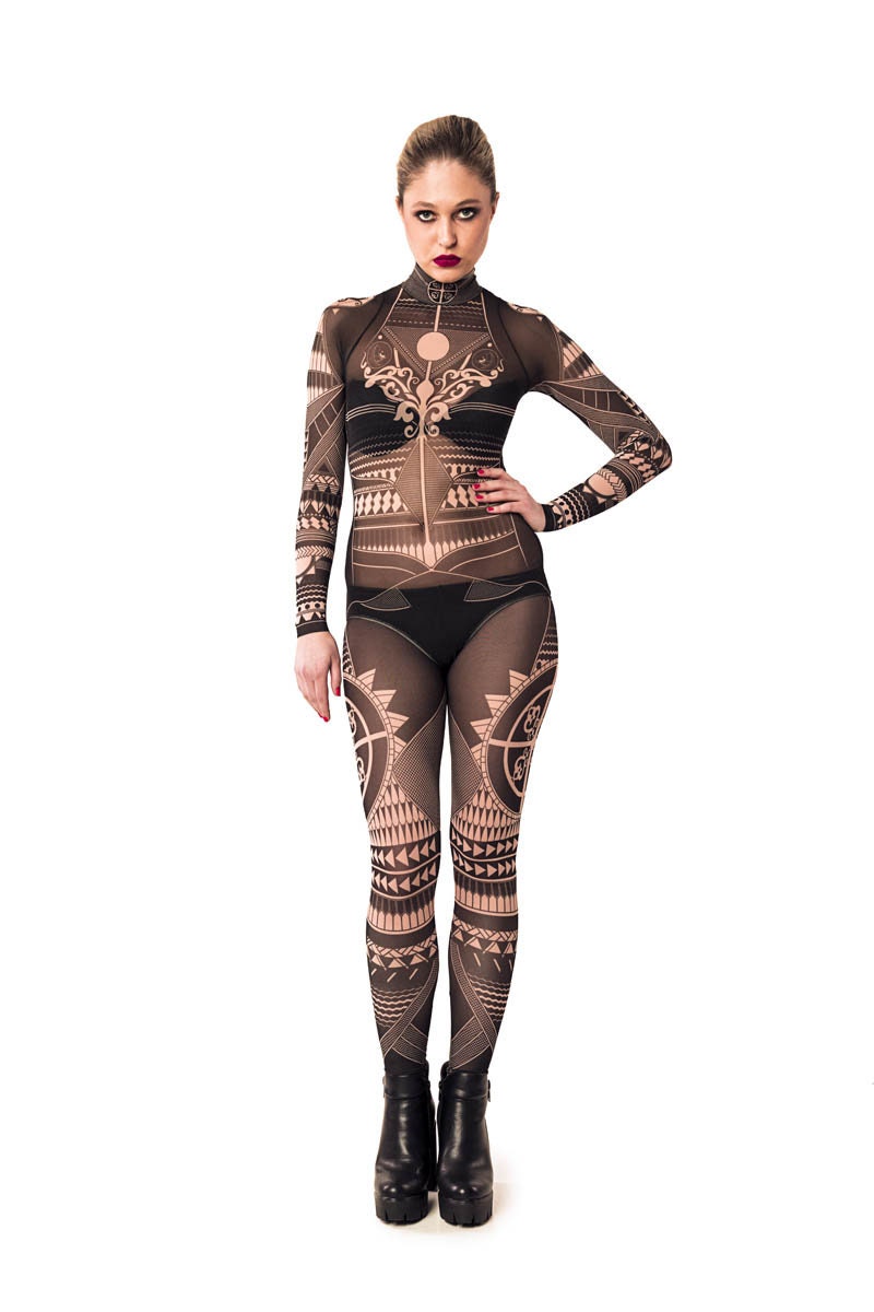 Body z tatuażem BLACK TRIBAL